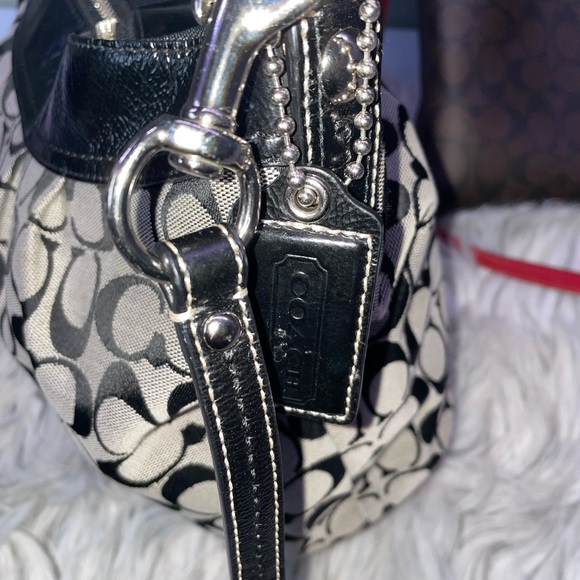 Authentic Coach Purse - Picture 7 of 9